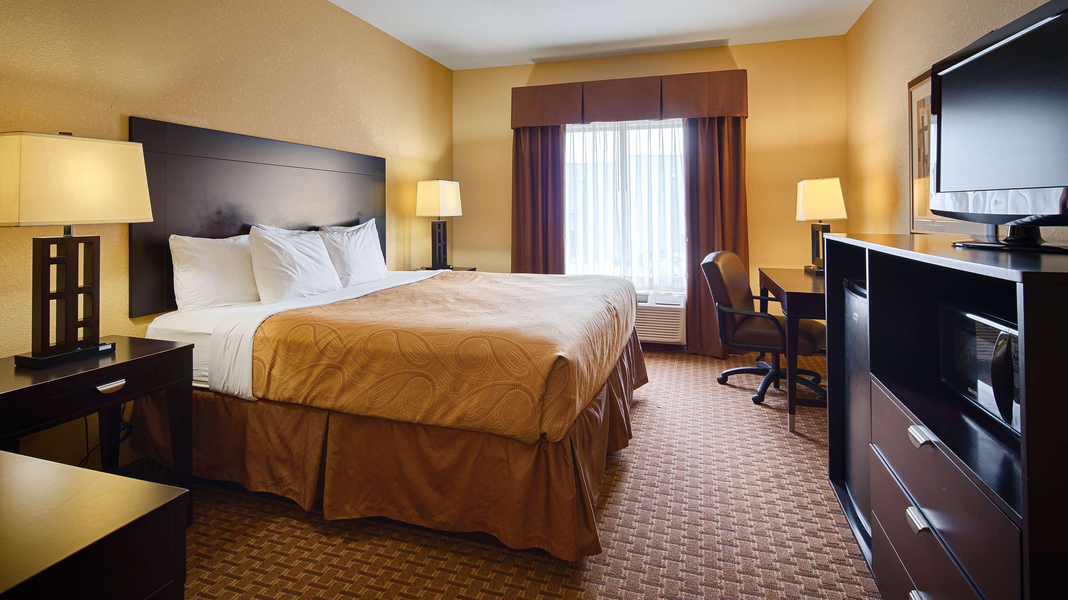 Best Western Bastrop Pines Inn Extérieur photo