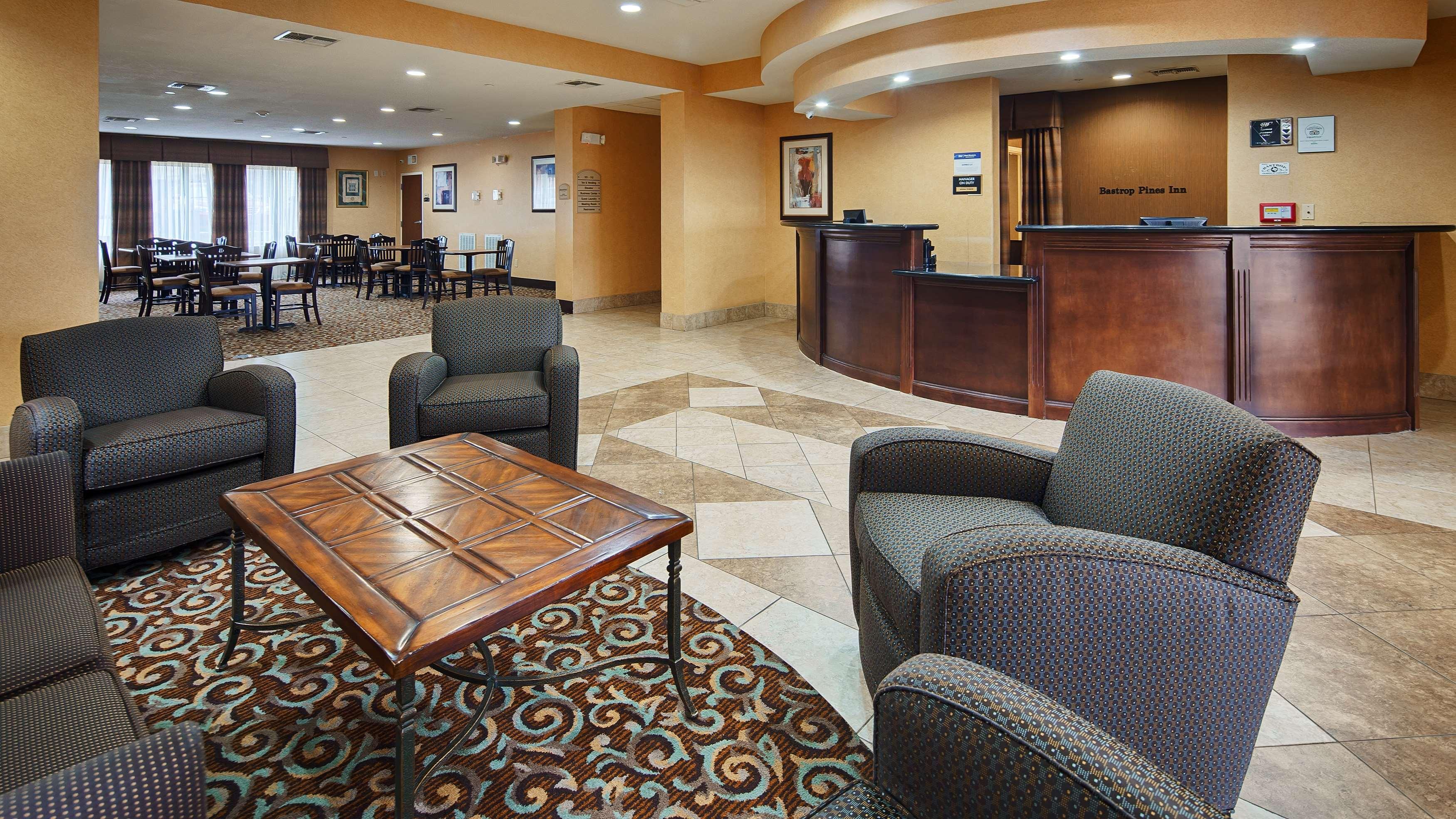 Best Western Bastrop Pines Inn Extérieur photo