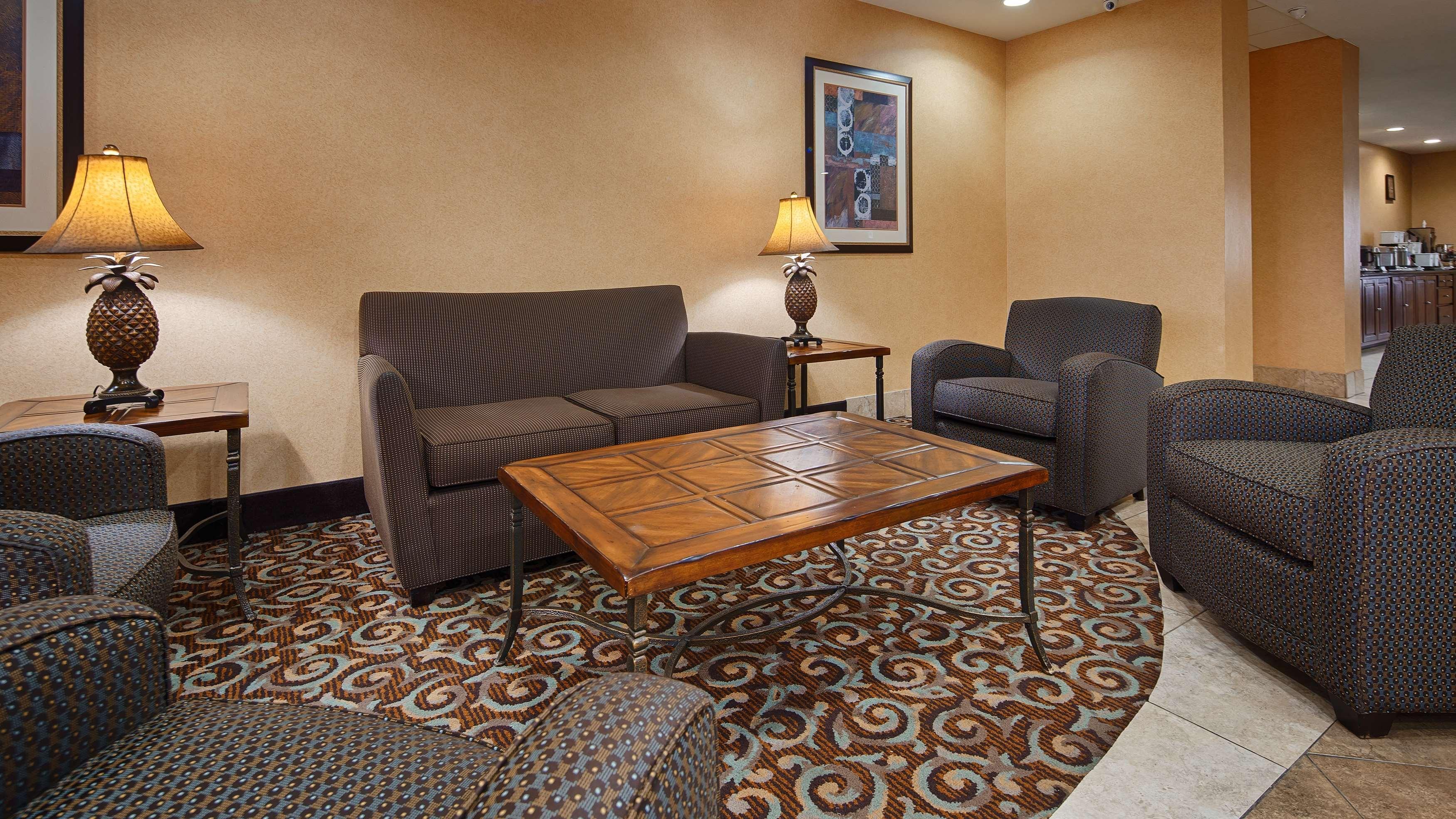 Best Western Bastrop Pines Inn Extérieur photo