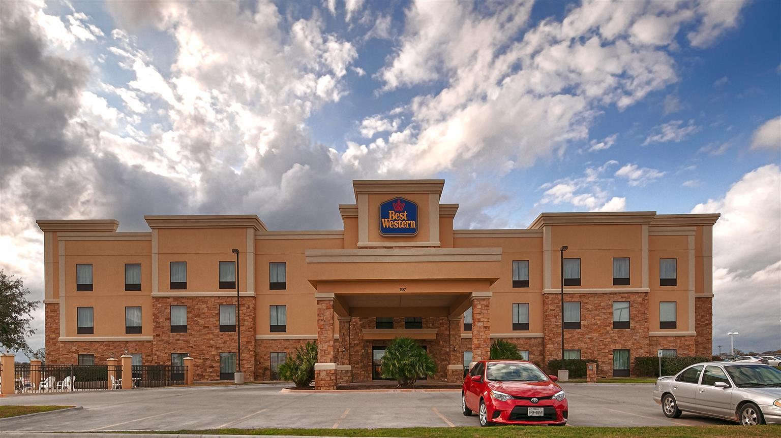 Best Western Bastrop Pines Inn Extérieur photo