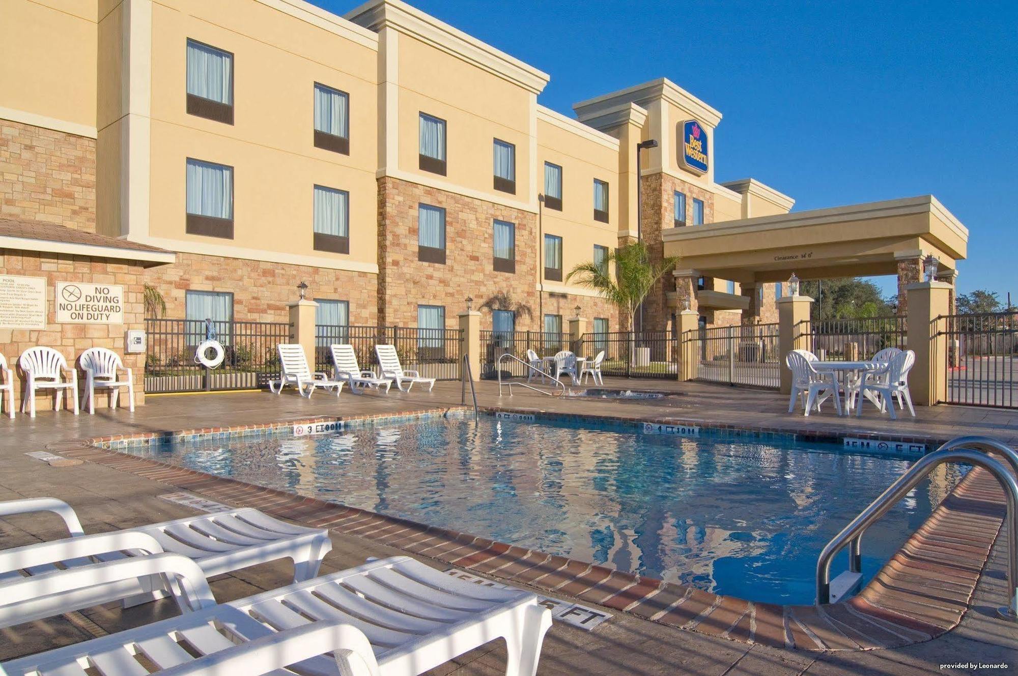 Best Western Bastrop Pines Inn Extérieur photo